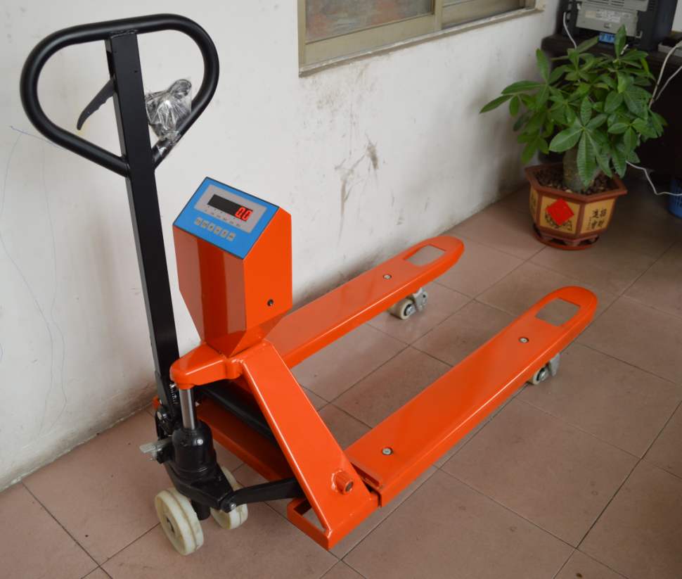 3噸電子叉車秤有幾個傳感器 物流倉庫適用嗎？